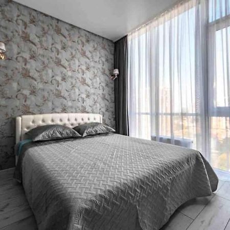 Бесті Апартаменти, 2 Спальні, Вид Моря 0523 Odessa Exteriör bild