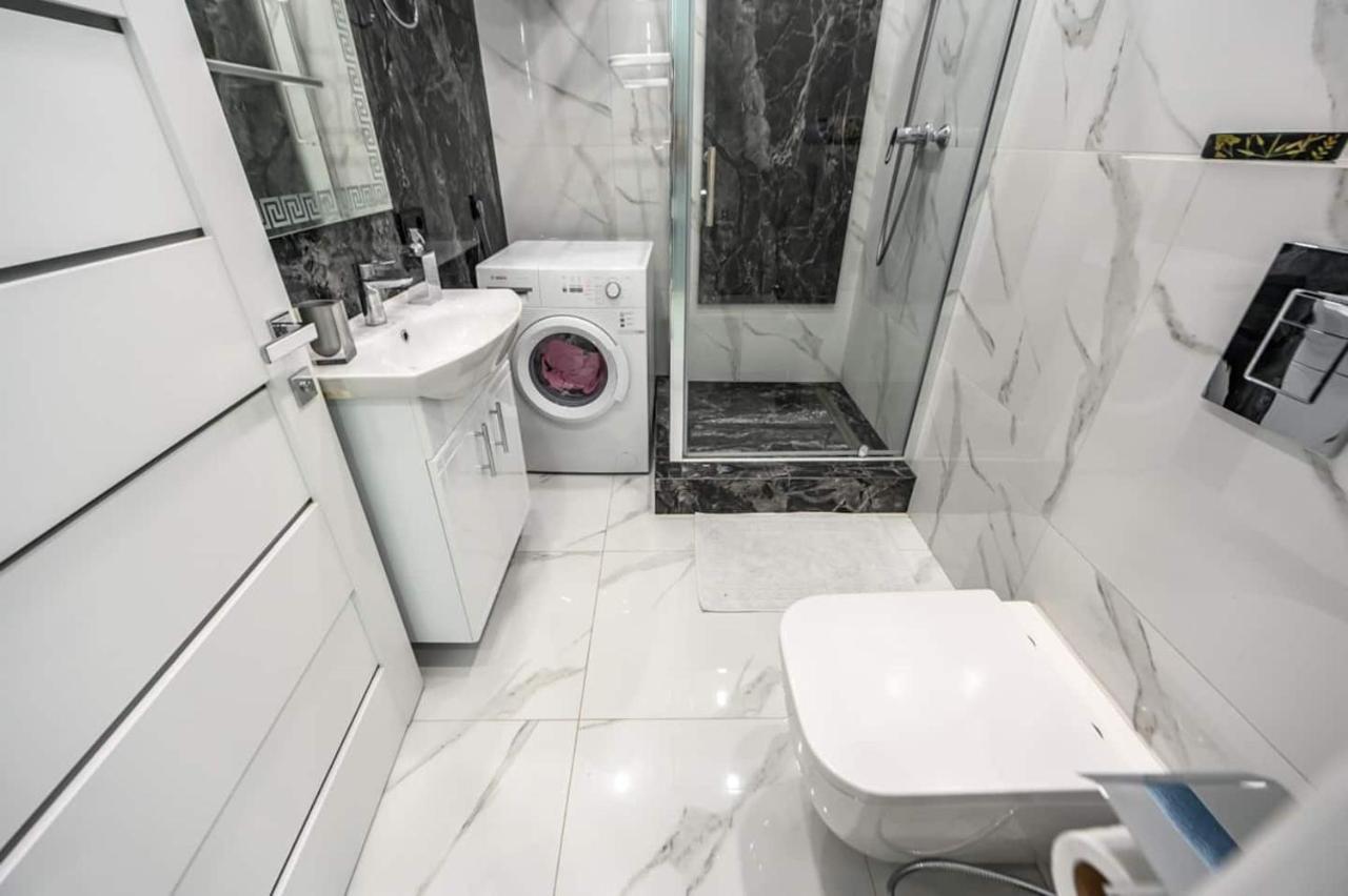 Бесті Апартаменти, 2 Спальні, Вид Моря 0523 Odessa Exteriör bild