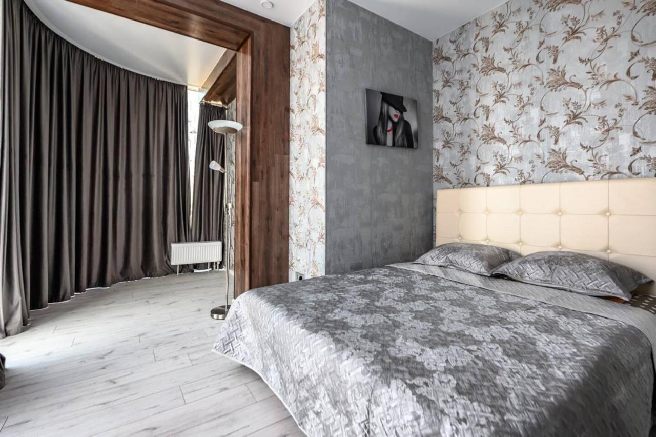 Бесті Апартаменти, 2 Спальні, Вид Моря 0523 Odessa Exteriör bild