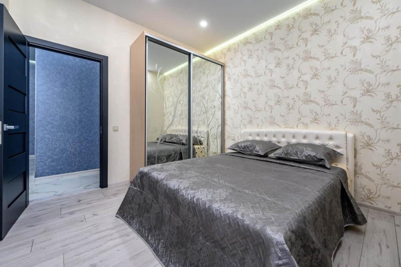 Бесті Апартаменти, 2 Спальні, Вид Моря 0523 Odessa Exteriör bild